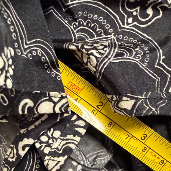 FP Movement Paisley Bohemian Workout Activewear Short Size Large High Rise Comfy - Picture 9 of 9